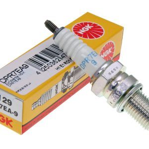 Vžigalna svečka NGK DPR7EA9